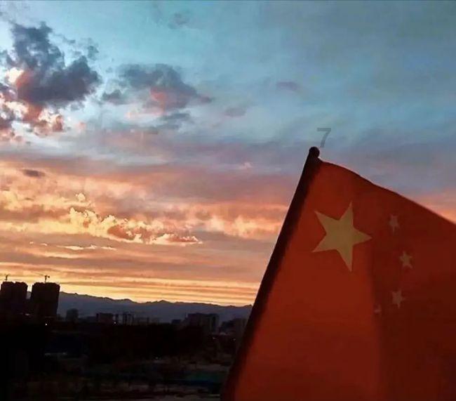 叠方块消消看